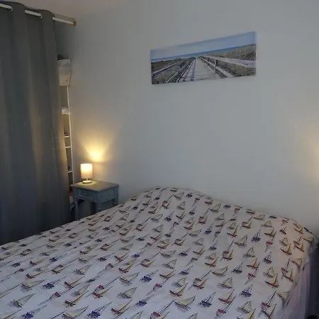Maison De Avec Jardin Aux Sables D'olonne, Proche Et Centre-ville - Fr-1-92-890 *